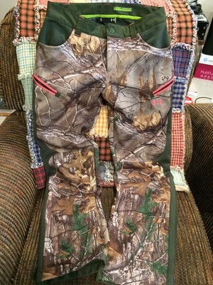 Under Armour Pants Women Sz 6 Realtree Camo Storm Scent Control Hunting Outdoor - Image 1 of 4