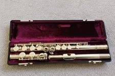 Jupiter JFL 511E-II Concert Flute with Hard Case and Carry Case