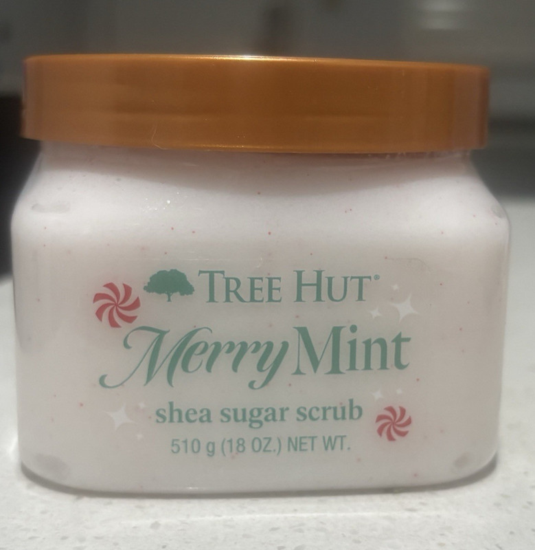 Tree Hut Merry Mint Shea Sugar Body Scrub Exfoliating Hydrating Peppermint 18 oz
