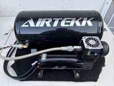 Air Zenith Ob2 Metallic Black Air Compressor With Airtekk Airlift Tank Used