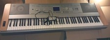 Yamaha DGX-640 Portable Grand Digital Piano + POWER SUPPLY WORKING CONDITION 