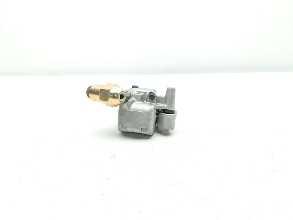 Pinza de freno delantera 04 United Motors Renegade 200 Foto 2 de 4