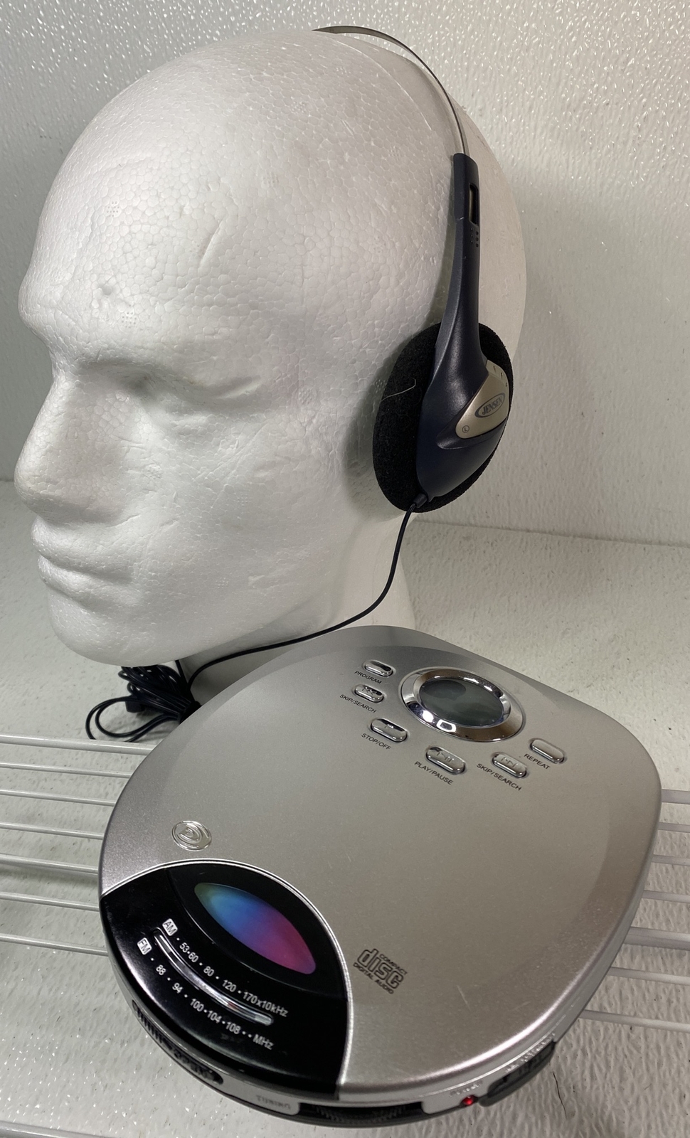 Durabrand 2004 Am/Fm Radio Cd Player CD-625  Bass Boost With Headphones Tested