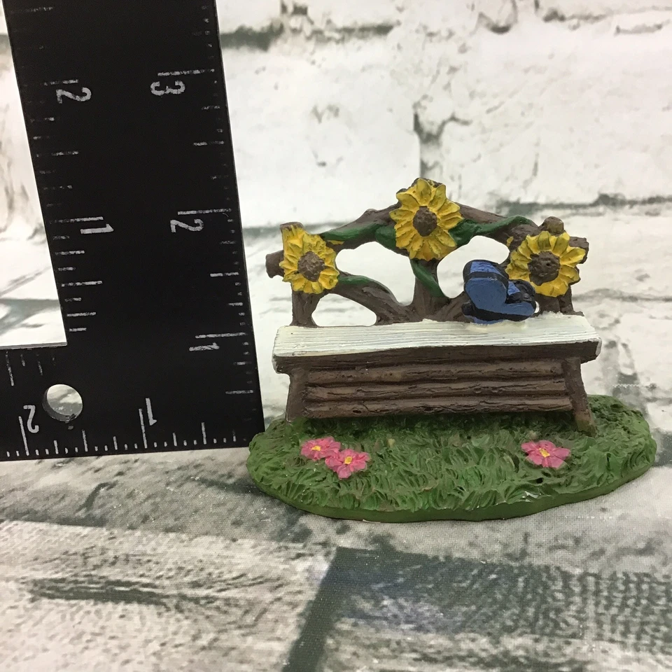Estatueta de resina banco de jardim de fadas 2” por 4” girassóis borboletas mini decoração - Imagem 4 de 4
