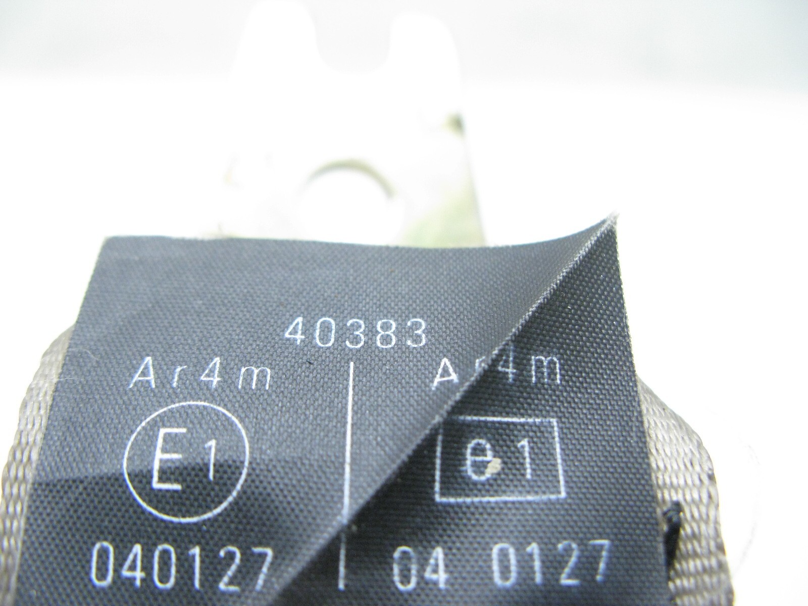 1997 2000 Jaguar XK8 Convertible Rear Passenger Seat Belt Retractor