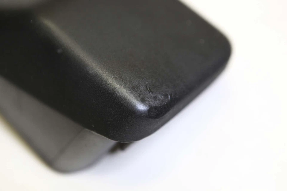 Protector de parachoques trasero izquierdo 1995-1998 OEM Porsche 911 993 993.505.425.00 G5 Foto 4 de 4