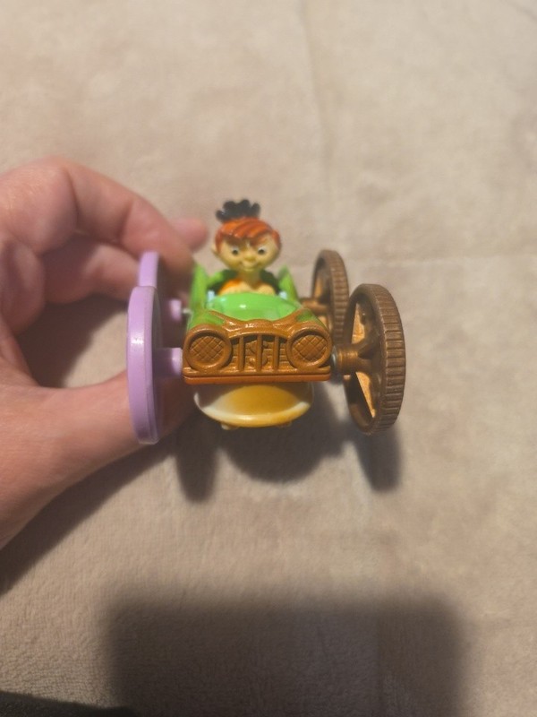 VINTAGE MC DONALDS HAPPY MEAL TOY TINY TOONS FLIP CAR LOONEY TUNES