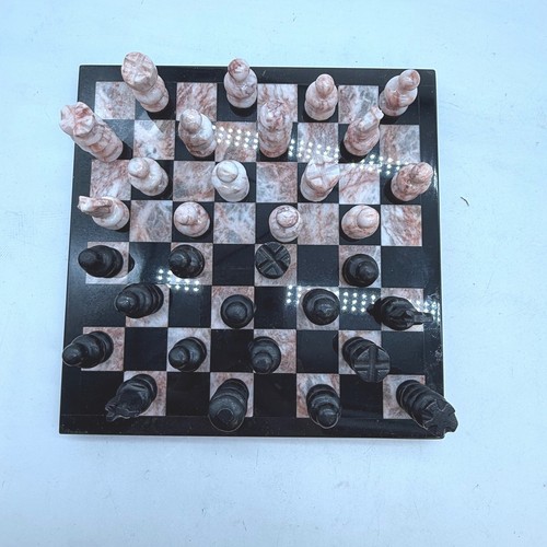 VTG Marble Onyx Chess Set Hand Carved Black Pink Stone Board & Pieces -1 glued - Picture 6 of 11