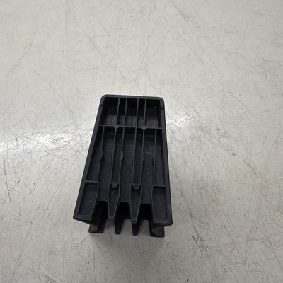 TOYOTA AURIS E18 2012-2018 front Interior cup holder  5561802190