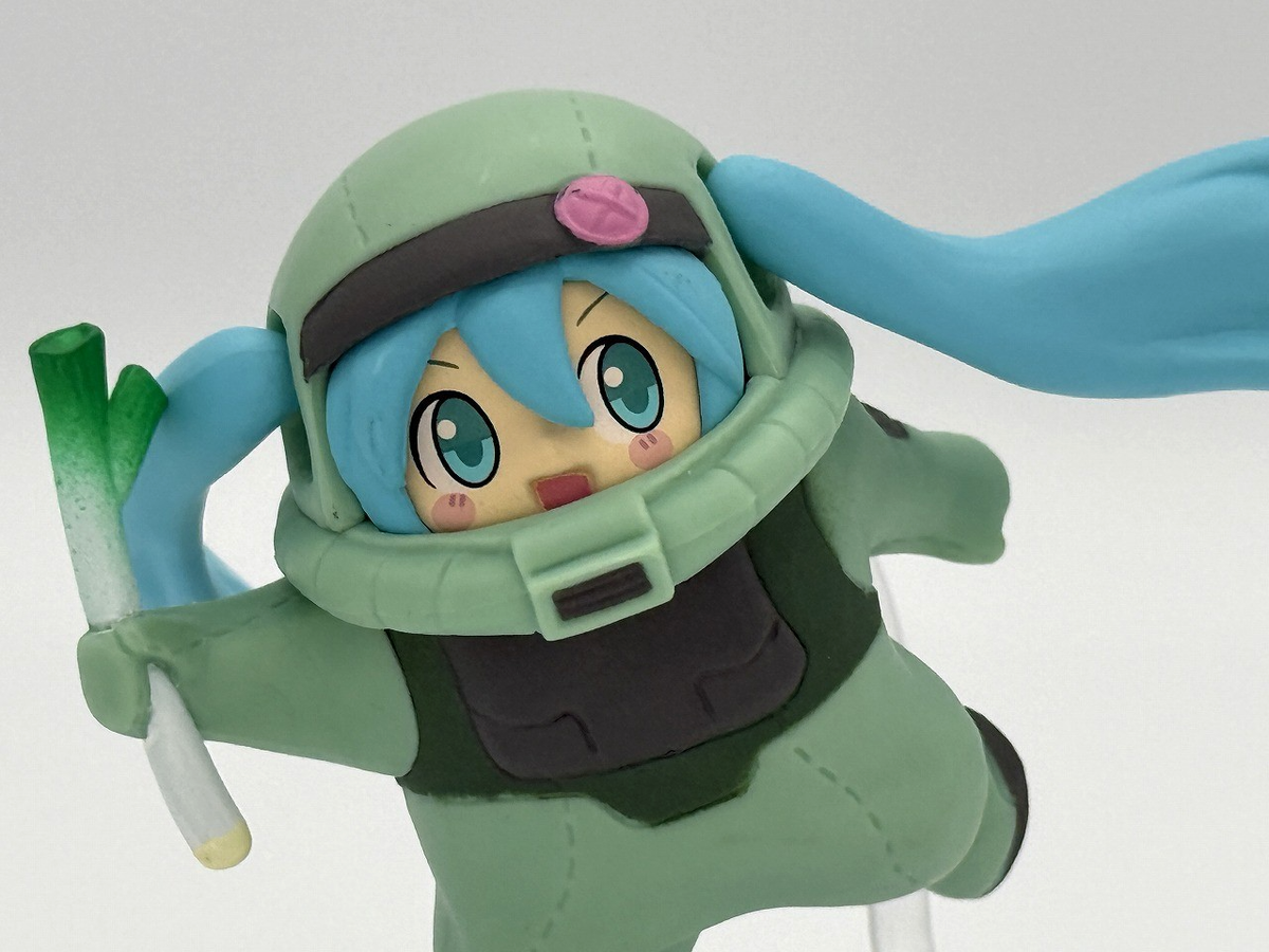 Gashapon GUNDAM x MIKU Figure Collection 