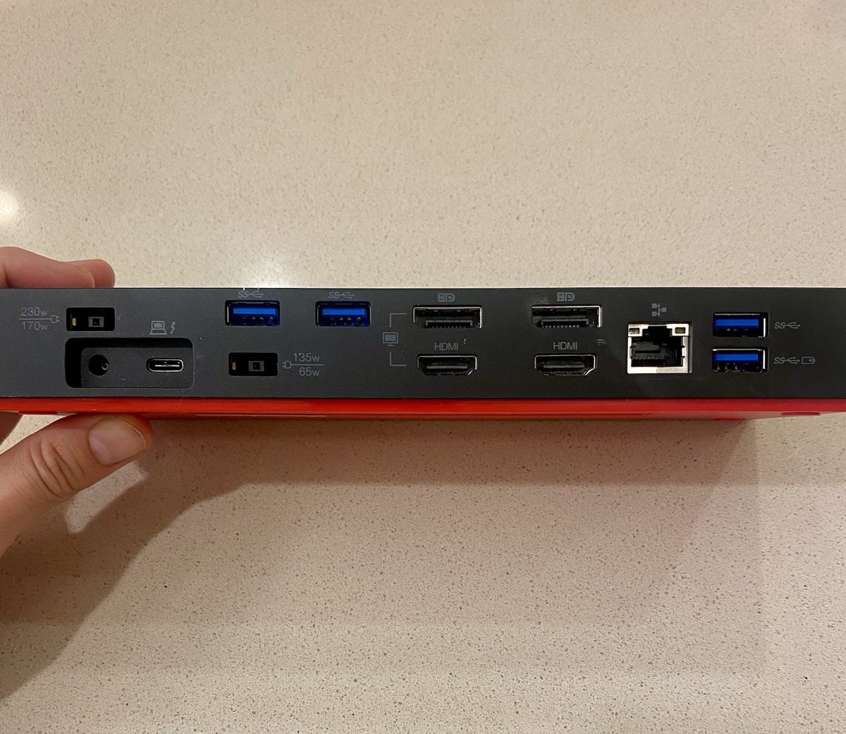 ThinkPad Thunderbolt 3 Dock ドッキングステーション Amazon.com: Lenovo ThinkPad Thunderbolt 3 Dock Gen 2 135W