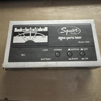 Squire by Fender Digital Quartz Guitar Tuner Handheld Model 5006 in OVP