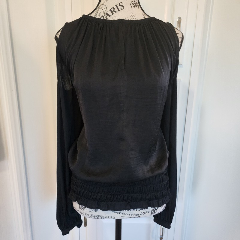 JENNIFER LOPEZ black blouse- size M