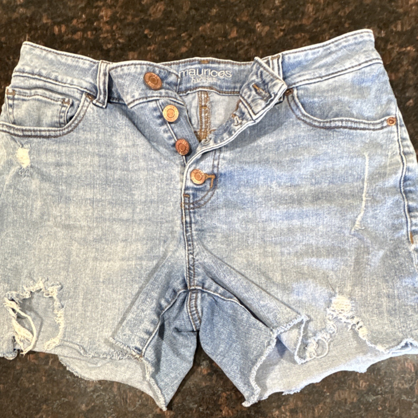 Maurices Light Wash Denim Cut Off Shorts Mid Rise Stretch Pockets Size 12