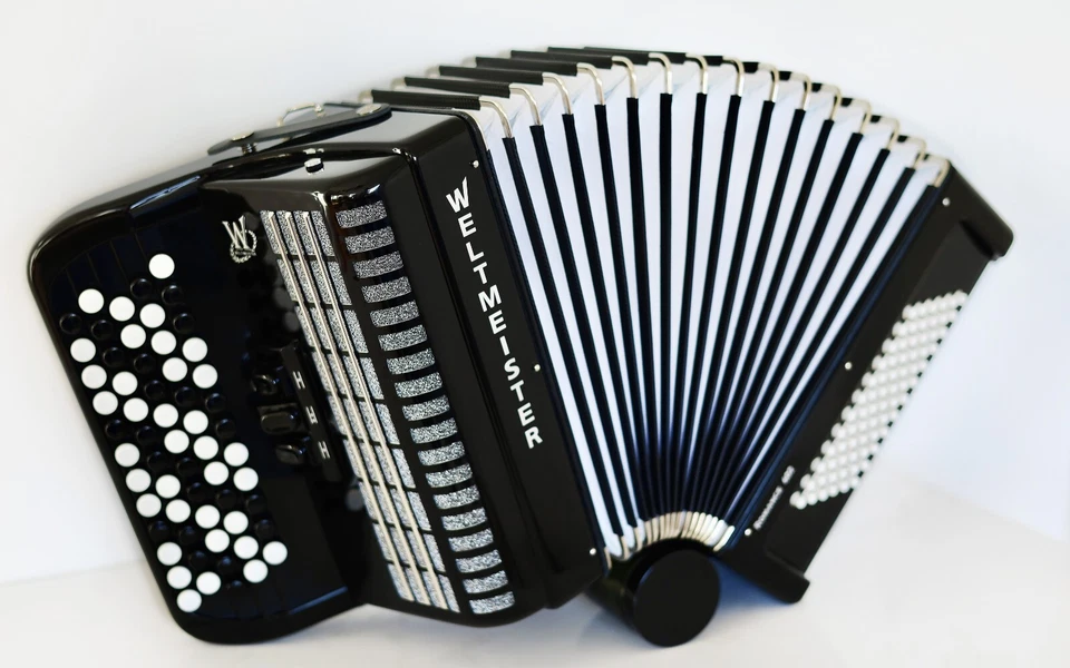Weltmeister Romance 602 Botón Acordeón 72 Botones Bajo Hecho en Alemania Negro Foto 2 de 4