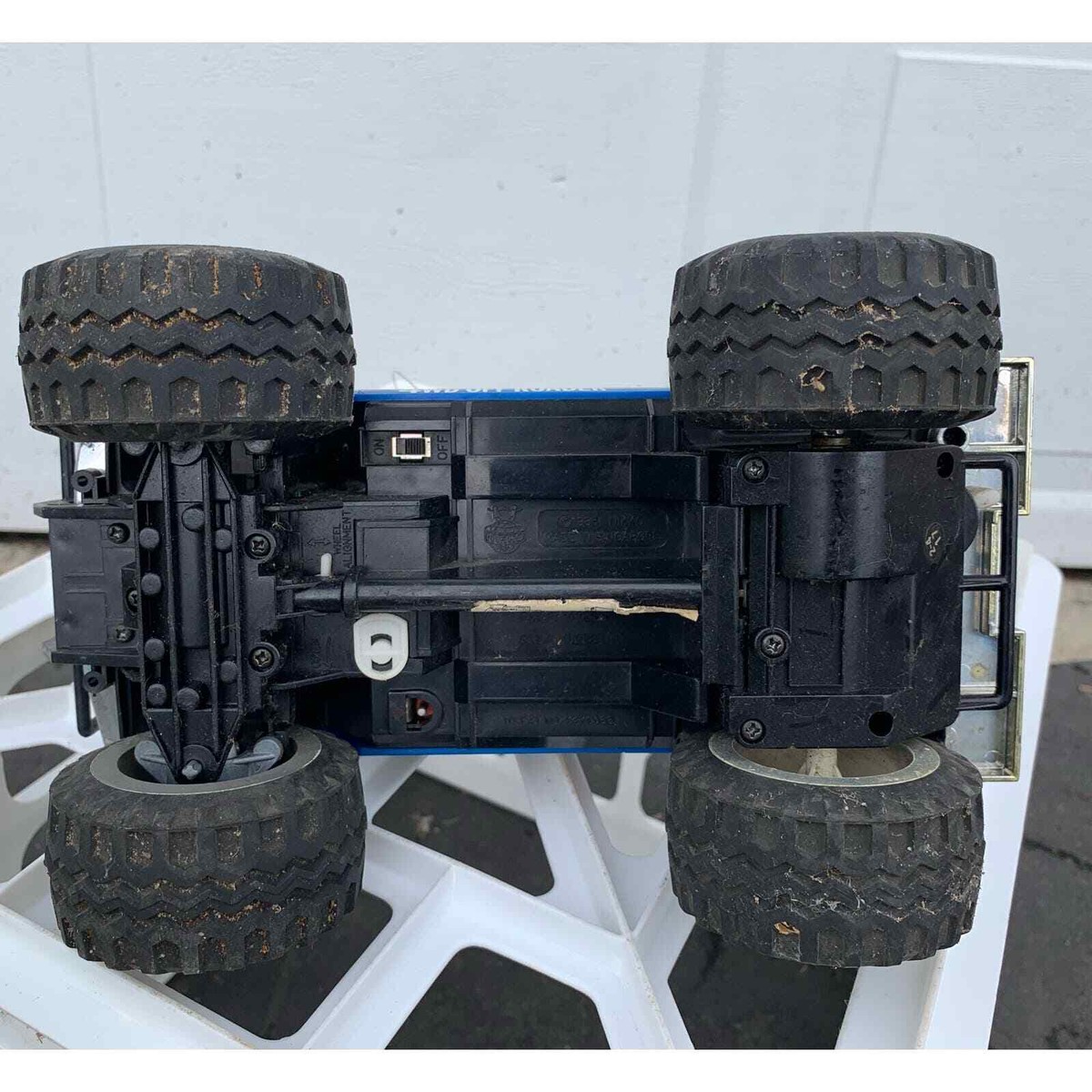 Nikko Ford Ranger 1983 – Voiture RC Collection Sans Télécommande
