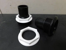 (2) NEW 1 1/2" Straight Barbed Thru-Hull Fittings -- TH-1500XS -- T-H Marine