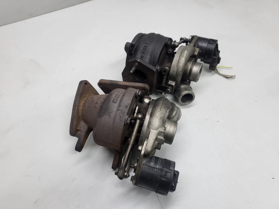 Range Rover L322 Diesel automatik  Turbolader  54431015182  54431015181  (00) - Bild 3 von 4