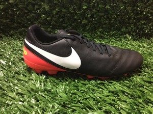 nike tiempo genio ii