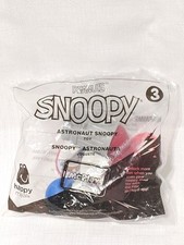 McDonald's Happy Meal Toy Peanuts Snoopy Astronaut 3 New Sealed 2018