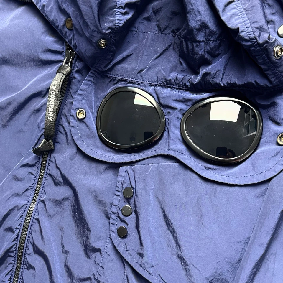 CP COMPANY Chrome Nylon Goggle Full Zip Overshirt/Jacket XL ptp23.5” - Image 4 of 4