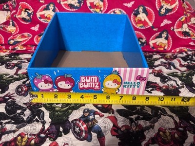 JAZWARES BUMBUMZ HELLO KITTY STORE DISPLAY BOX FOR COLLECTIBLES RARE NEW