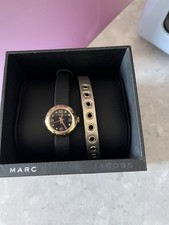 New in Box-Marc Jacobs  Ladies Womens  Black/Gold Amy Dinky Double Wrap Watch 