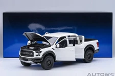 AUTOART 2019 Ford F-150 Raptor Supercrew (Oxford White) 1:18 Brand New!!