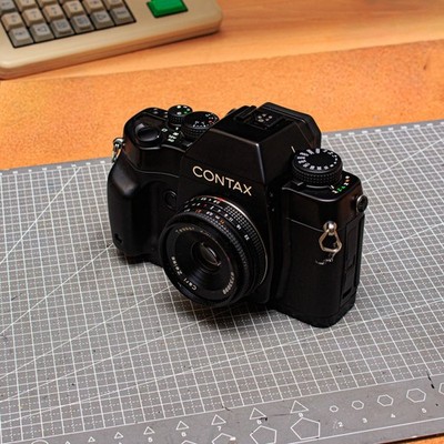 Contax RX Tested Kit w/ Zeiss 45 mm f/2.8 T* Tessar AEJ Lens