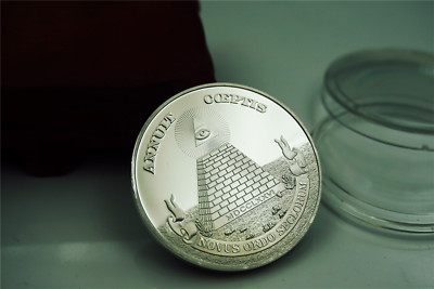 US American Eagle God Eyes ANNUIT COEPTIS Novus Ordo Seclorum Challenge Coin