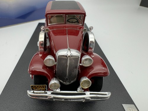 GLM 1/43 Chrysler Imperial CG Club Sedan 1931 Red #189 - Picture 3 of 6