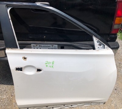 18 19 20 Nissan Kicks Right Front Door OEM White Nice | eBay