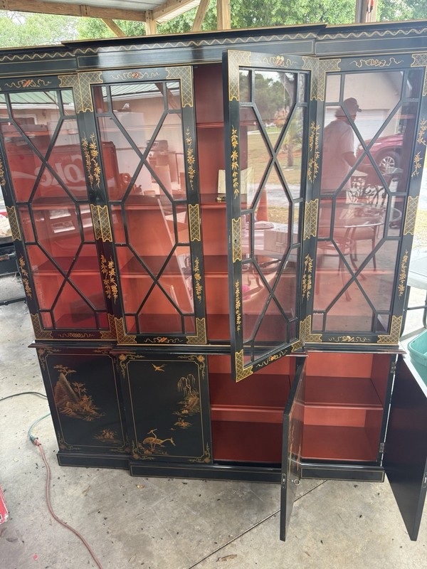 Antique Chinese hutch  