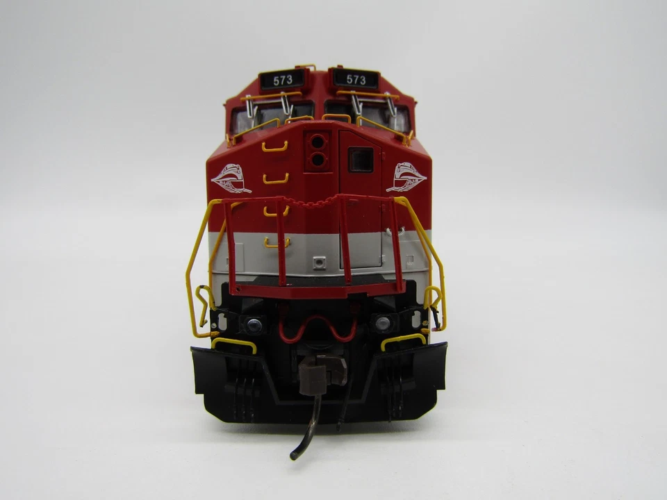 Atlas HO GE Dash 8-40BW Locomotive - NERR (RJ Corman) 573 - Image 4 of 4