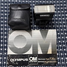 Olympus T20 OM System Electronic Flash T 20 Case  Manual Tested Works Great