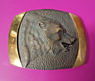 Steven L Knight Sculpture Belt Buckle Solid Bronze Bear Shallizar USA 1978
