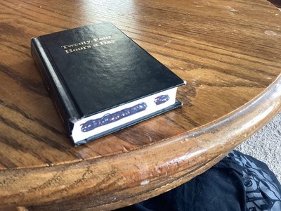 Twenty-Four Hours a Day by Anonymous (1975, Hardcover)