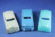 Plasticville - O-O27 - V-6 Original - Automobiles - Dark Blue - Translucent 3 