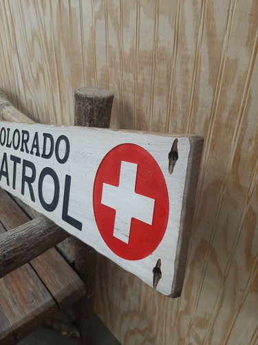 Vail Colorado/SKI PATROL/Carved/Rustic/Wood/Sign/Cabin/Lodge/Snow skiing - Picture 5 of 7