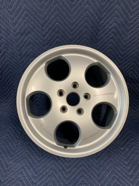 Lamborghini Diablo SE30 OEM NLA Magnesium Wheel Rim front 17" 005134853