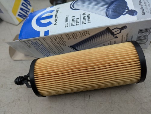 Mopar Oil Filter MO-349  New in Box - Bild 1 von 2