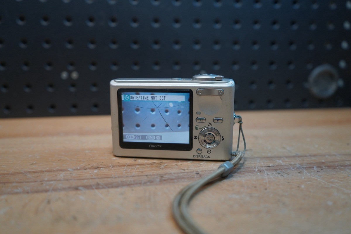 Fujifilm FinePix F Series F10 6.3MP Digital Camera - Silver for