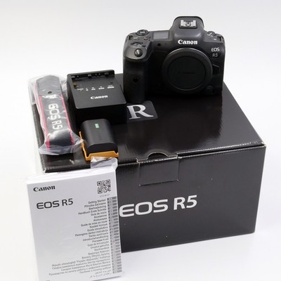 Canon EOS R5 Gehäuse NUR 7350 Auslösungen -gebraucht-