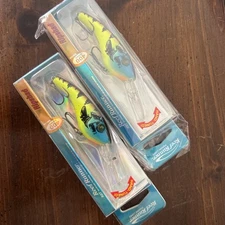 2 Reef Runner 400 Ripshad Crankbait.  BLUEGILL