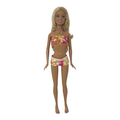 Mattel 2003 Barbie Doll Cali Girl Swimsuit Big Foot Beach Barbie