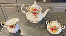 Vintage Royal Albert old country roses tea set, 1962
