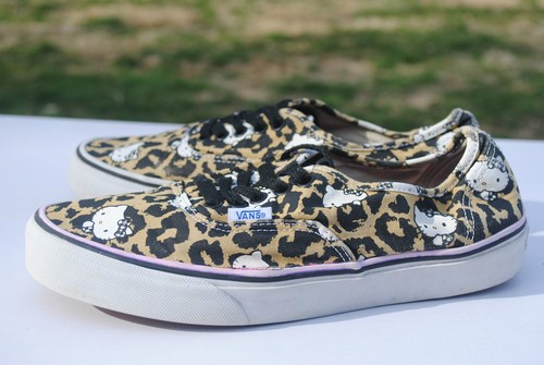 hello kitty leopard vans