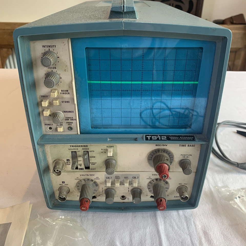 TEKTRONIX T912 10MHz Storage Oscilloscope - Image 3 of 4