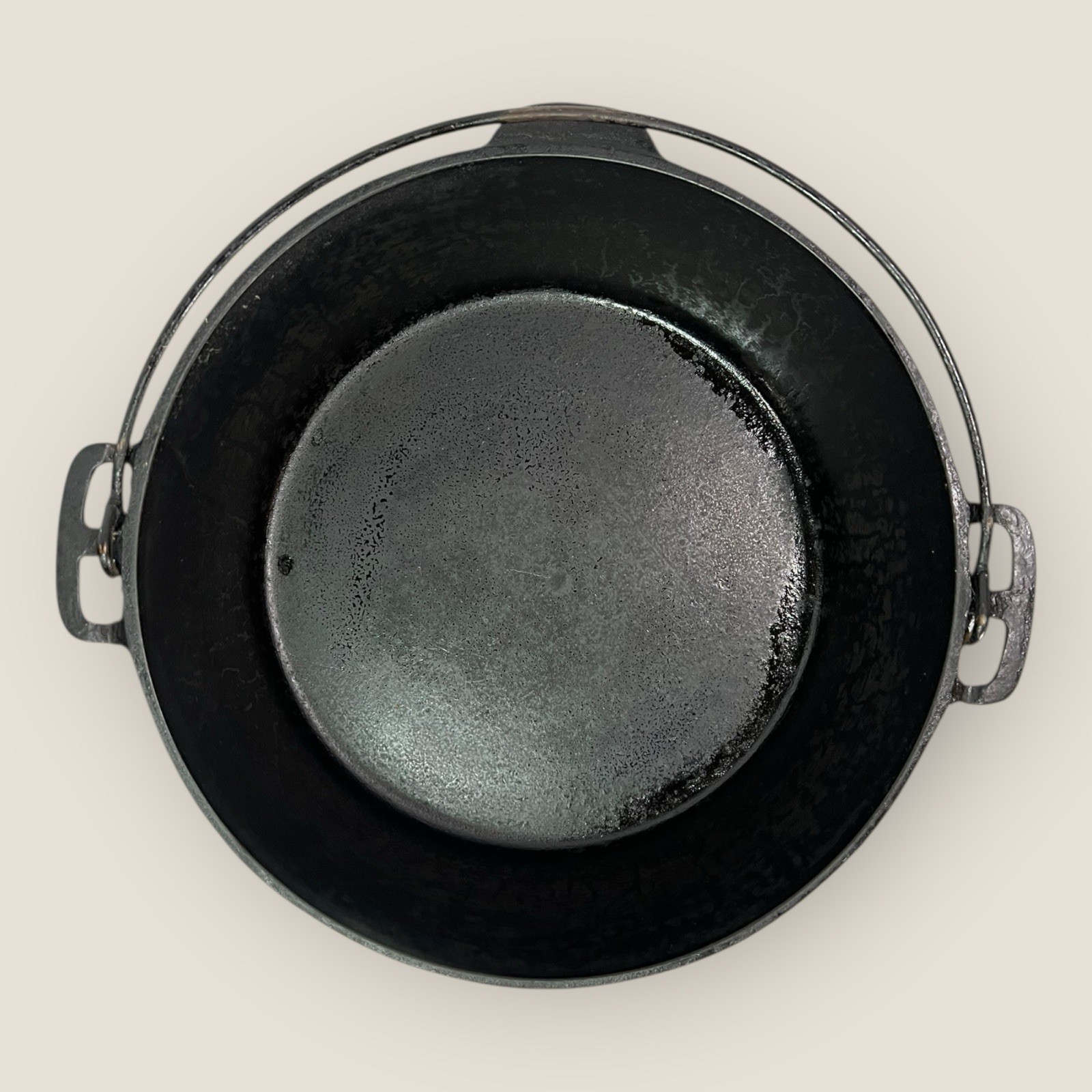 Vintage Wagner Ware Sidney Drip Drop Roaster No. 9 round Cast Iron #1269c