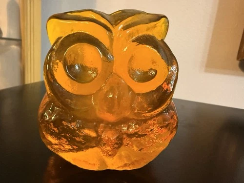 Blenko Glass Handcrafted Vintage 3” AMBER OWL paperweight